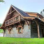 Baba Yaga Lodge *
