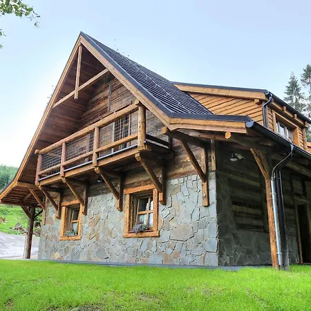 Baba Yaga Lodge *