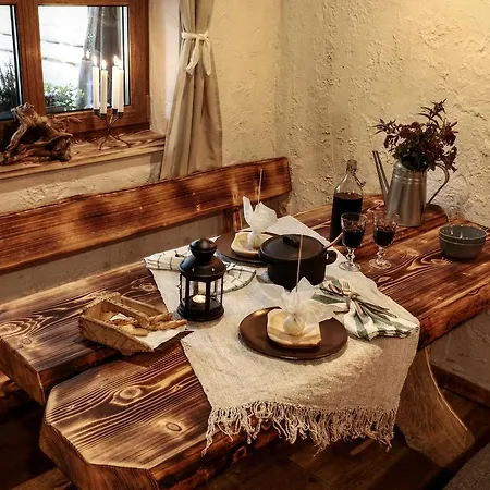 Baba Yaga Lodge *