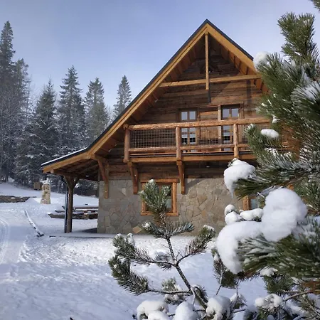 Baba Yaga Lodge *